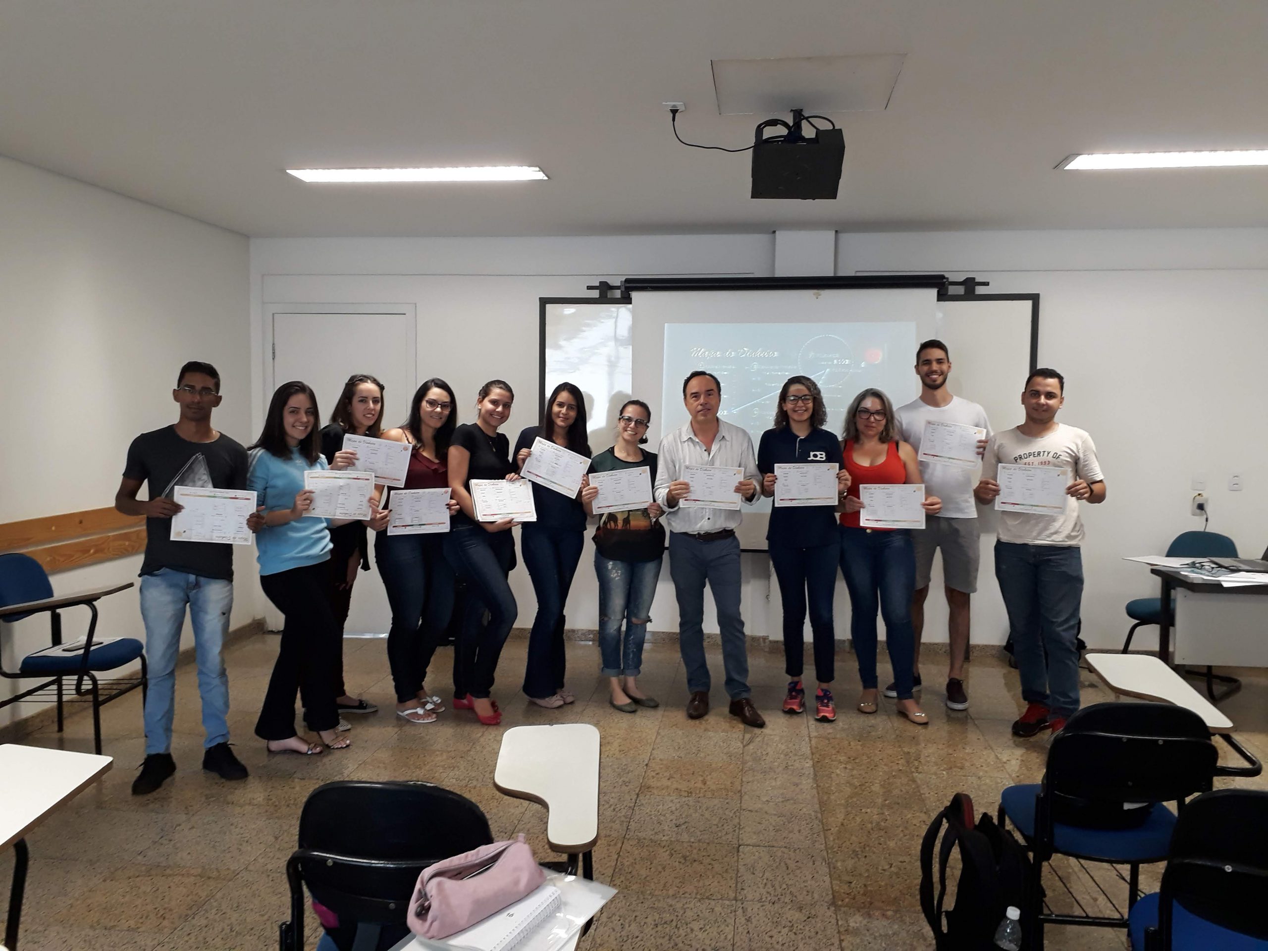 Curso Finanças Pessoais PUC GOIÁS