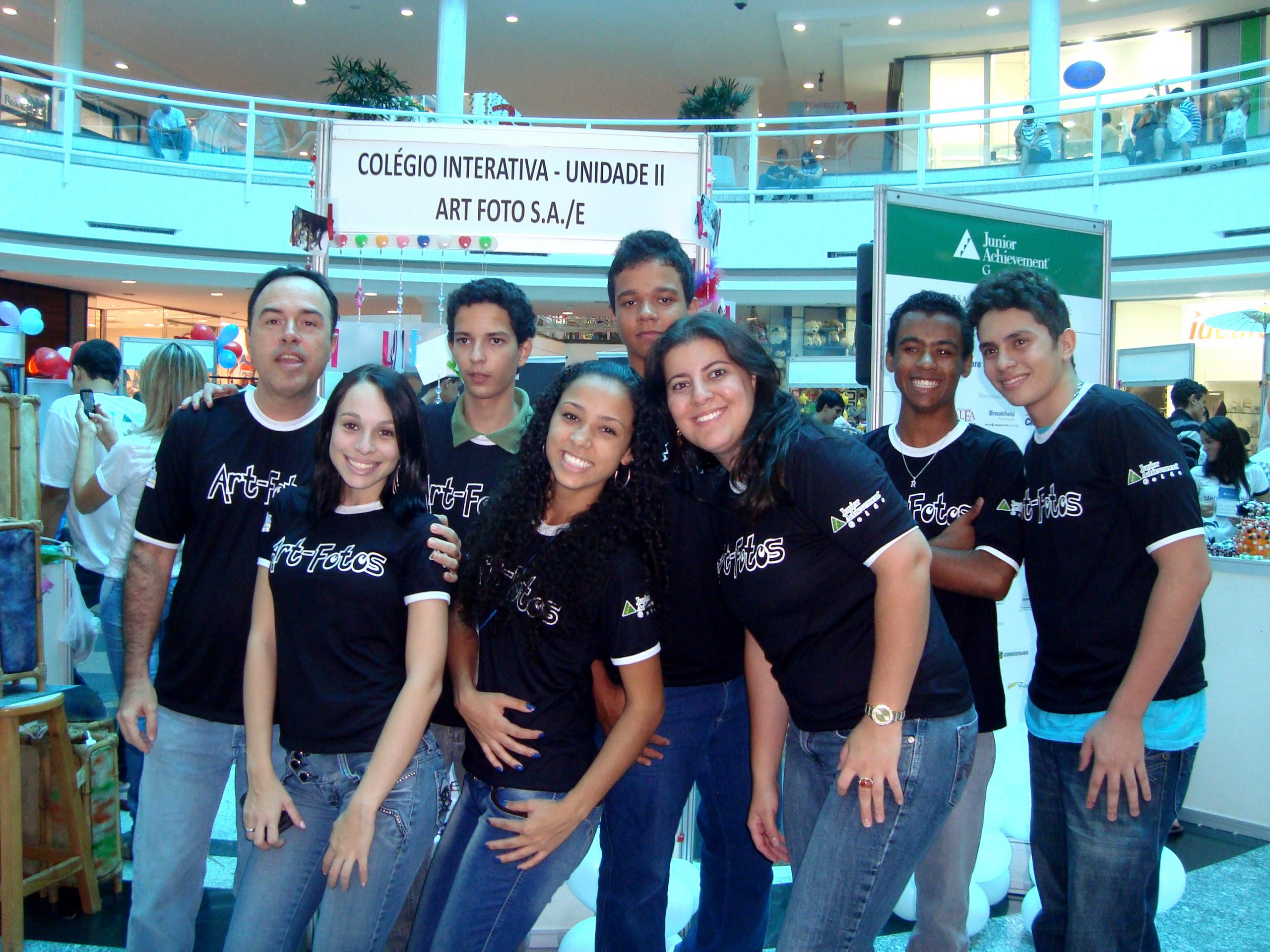 Mini Empresa Arte Foto Voluntário Junior Achievement