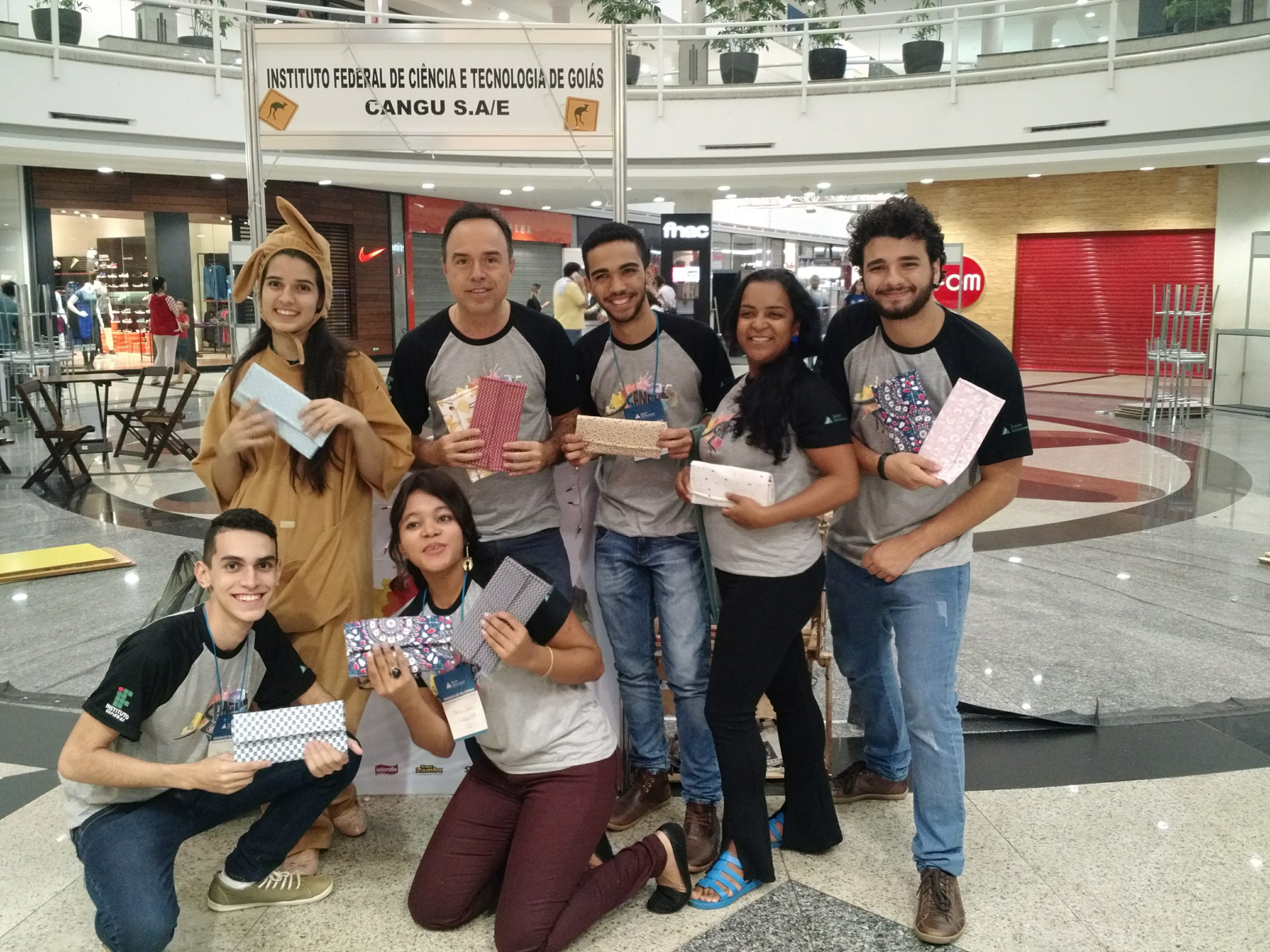 Mini Empresa Cangu Voluntário Junior Achievement