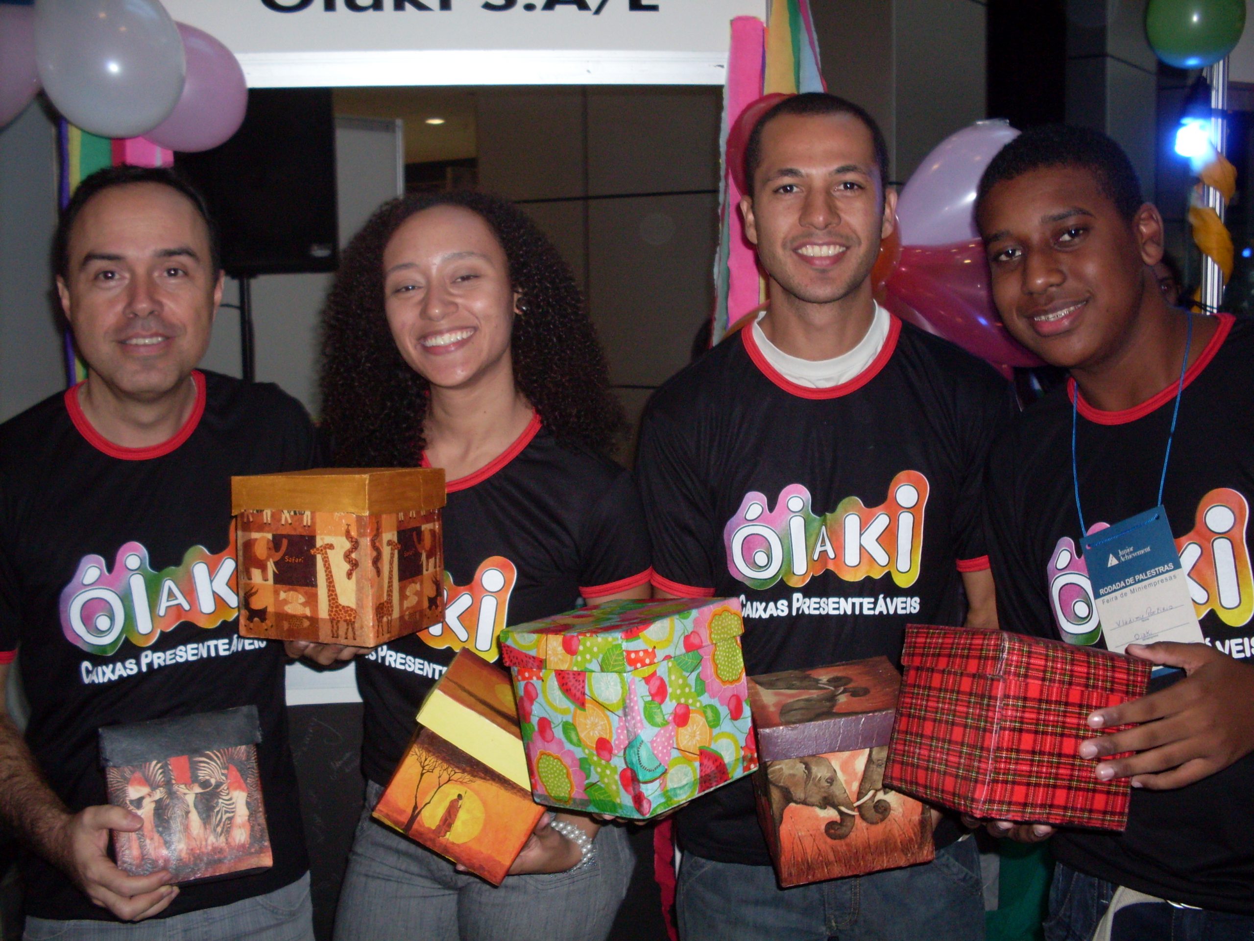 Mini Empresa Oiaki Voluntário Junior Achievement